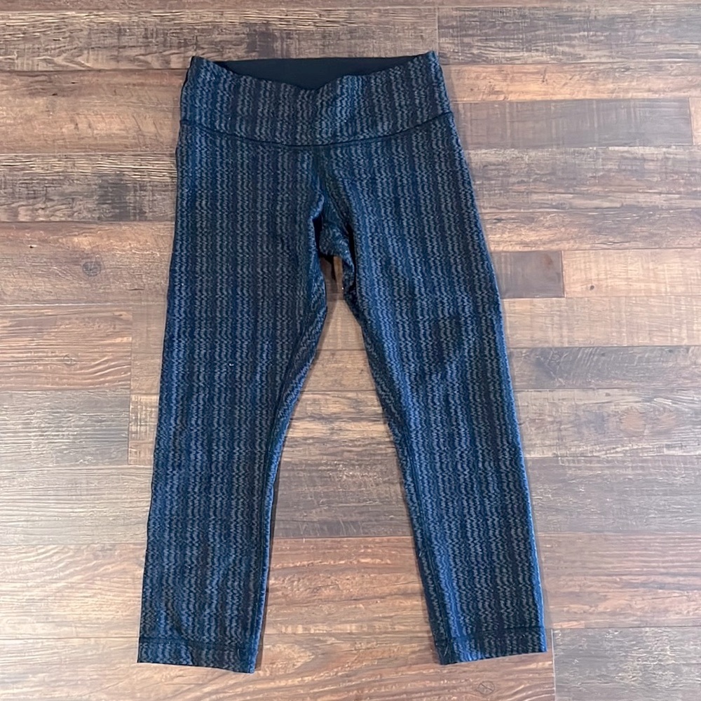 Lululemon Wunder Under Cropped Leggings Size 4
